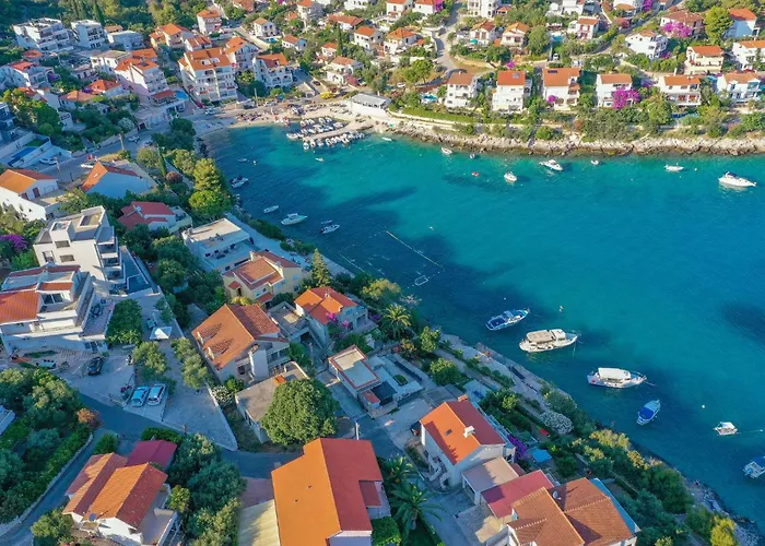 Lovely In Okrug Gornji Trogir
