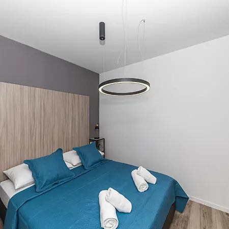 Gorgeous In Okrug Gornji With Wifi * Trogir